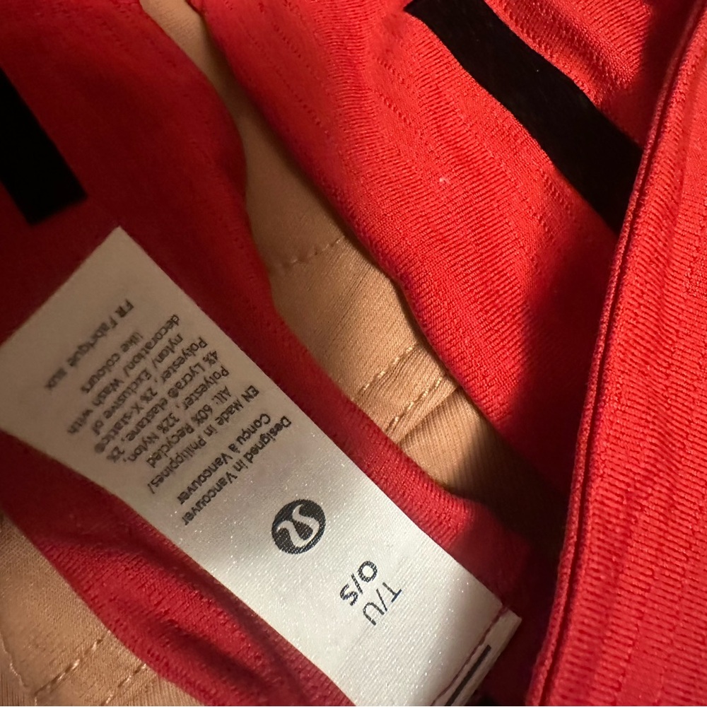 lululemon athletica Red Stretch Headband - Picture 2 of 2